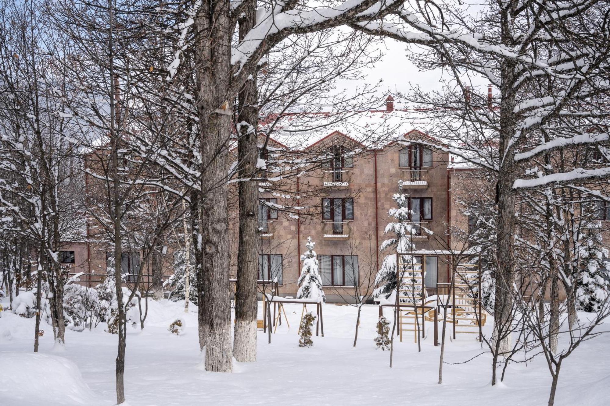 Alpina Resort By Stellar Hotels, Zaghkadsor Exterior foto
